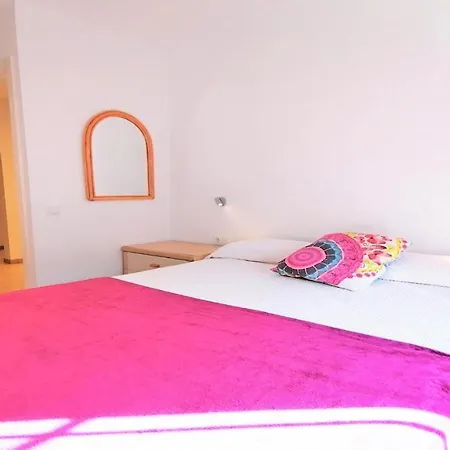Apartment Vacay Aqua, Punta Roma, Frente Al Mar Y Piscina, En Costa Brava, L'escala! L'Escala