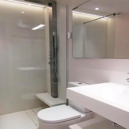 Vacay Aqua, Punta Roma, Frente Al Mar Y Piscina, En Costa Brava, L'escala! Apartment *